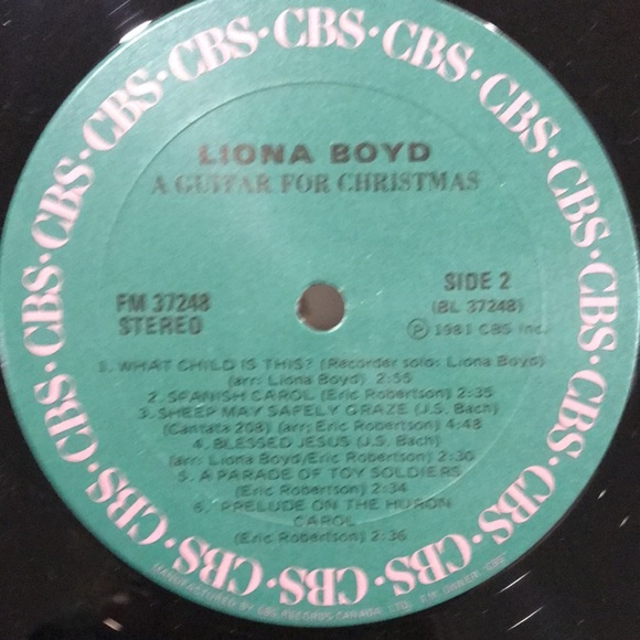 3/$30 Liona Boyd “A Guitar for Christmas “ vintage vinyl holiday album 1981 - Picture 4 of 4